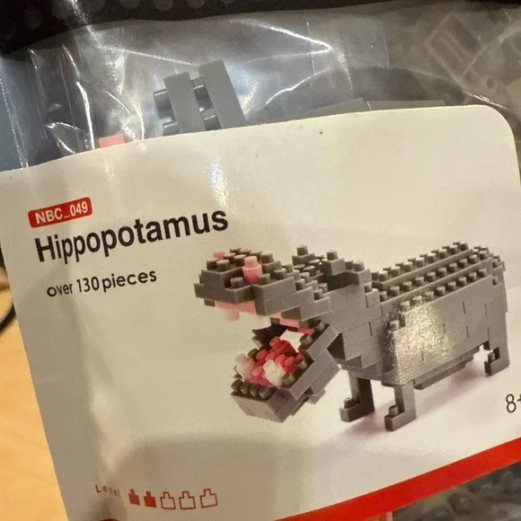 Nanoblock Hippopotamus NBC_169 Micro Building Block Set 130+ Pieces NEW 🦛 - Picture 3 of 5
